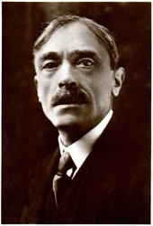 Den franske författaren Paul Valery, ca 1920-30 (svartvitt foto)