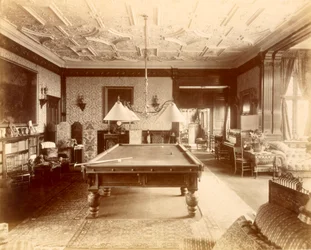 Biljardrummet på Ascott House, Buckinghamshire, 1889.