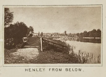 Henley från underifrån