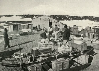 Sakernas tillstånd en vecka efter landning, 1911, 1913