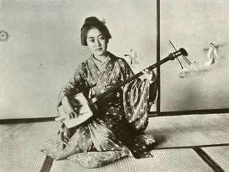 Den oumbärliga geishan, 1910.
