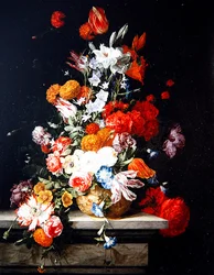 Blandade blommor i en förgylld vas (olja på panel)