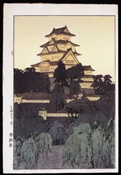 Kvällsvy över Himeji-slottet