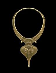 Halsband (guld och röda stenar)