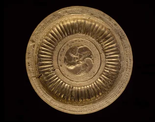 Dish Pectoral, Moluckerna 1800-talet (möjligen tidigare) (guld)