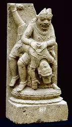 Vishnu som Narasimha (andesite)