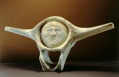 Janushuvud från Cape Dorset
