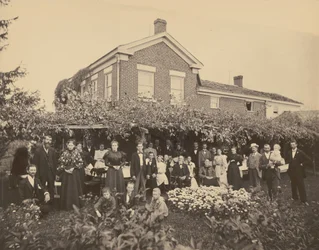 Porträtt av en familj, nära Meadville, Pennsylvania,1885-1889 (foto)