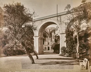 Album "Genua och Pisa": Chapel Sainte Dévote i Monaco, ca 1880-90 (s/v foto)