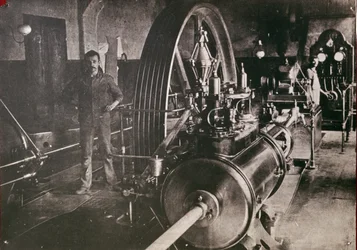 Fotografi av en av de första italienska industrierna (foto)