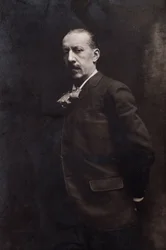 Porträtt av den franske tonsättaren Charles Maria Widor (1845-1937)