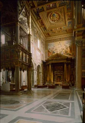 Gotisk konst: utsikt över det påvliga altaret ovanför Tabernaklet gjord av Giovanni di Stefano omkring 1367 pryder tolv paneler dekorerade med fresker av Barna da Siena (1300-talet). 1367-1368. Basilica of St. John of Laterano (San Giovanni in Laterano)