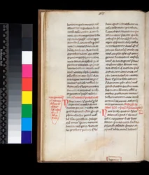 Ms 165. John Belethus, Summa de ecclesiasticis offices, f.13v. Exempel på en gotisk bokhand med rubriker och marginalkorrigeringar i rött
