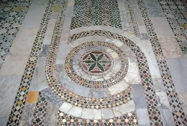 Utsikt över den kosmiska trottoaren, 1100-talet