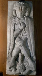 Krigare på huk med drake, stenrelief, Italien