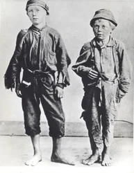 Street Arabs of New York City, ca 1900 (s/v foto)