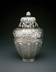 Ingefärsburk med lock, ca 1677 (sterling silver)