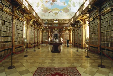 Utsikt över biblioteket i Melk Abbey realiserat på ett projekt av Jakob Prandtauer (1660-1726). Tidigt 1700-tal. Österrike