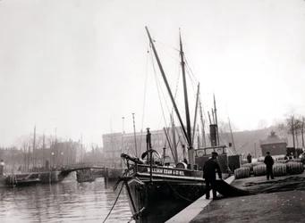 Kanalbåtar, Rotterdam, 1898.