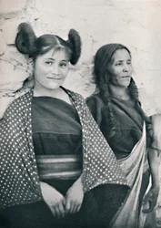 En Arizona Hopi-flicka och hennes mamma, 1912