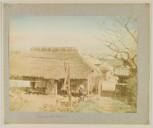 Bondens hus, Japan (handfärgat svartvitt foto)