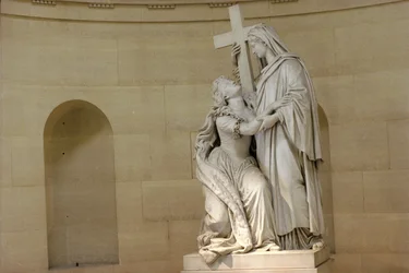 Marie Antoinette (1755-93) hålls av religionen, 1825 (marmor) (se även 252689)
