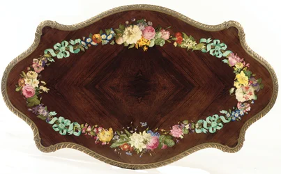 Napoleon III mittbord, ca 1856 (rosenträ & emalj) (se även 476434 och 476436)