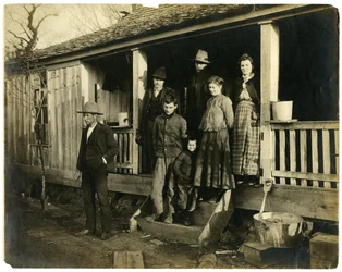 Arkansas hus, familj