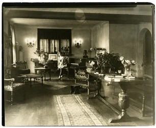 Doris Keene Doris Keane, ca 1905-26 (foto av gelatinsilver)