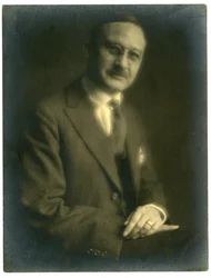 Hill Tolerton, ca 1905-20 (foto av gelatinsilver)