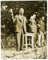 John W. Mitchell i Greenwich Conn eller Weston, Conn Den berömda auktionsförrättaren att gå med xx bilden