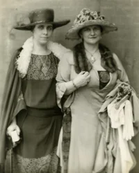 Mrs Coolidge och hennes vän Mrs Frances Parkinson Keyes, 1924