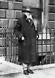 Old Odell, från den berömda Savage Club, Adelphi Terrace, London, 1926-1927.