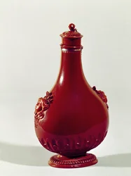 Pilgrimsflaska, Meissen, ca 1710 rött stengods