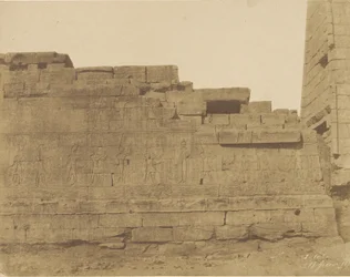 [Karnac, Templet söder om Hypostyle Hall, Södra väggen (exteriör)