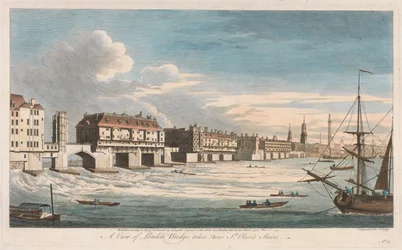 Utsikt över London Bridge sedd nära St. Olaves trappor