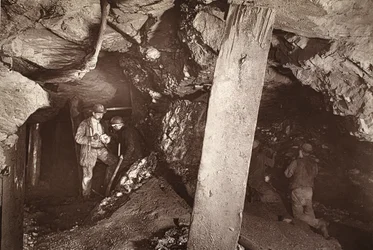 Heave, tittar västerut, Blue Hills-gruvan, illustration från 