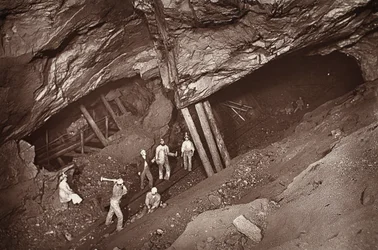 Den 70 spårvagnsvägen, East Pool-gruvan, illustration från 