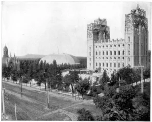 New Mormon Temple, Salt Lake City, Utah, sent 1800-tal