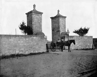 The Old City Gate, St Augustine, Florida, USA, 1893.