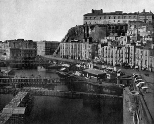 Saint Lucia a Neapel foto av John Lawson Stoddard (1850 1931) Resenär och konferensdeltagare Utbildningspublikation för -Chicago (s/v foto)