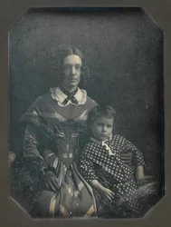 Elizabeth Bakewell James och hennes son, Frank B. James, ca. 1846.