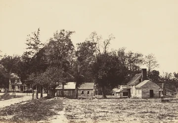 Mechanicsville, Virginia, april 1865 (albumintryck monterat på vävt papper)