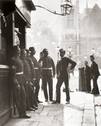 Recruiting Sergeants, från "Street Life in London", av J. Thomson och Adolphe Smith