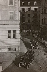 Album "Mitt världskrig - minnen av sydvästra fronten i Kärnten, Italien, Trentino-Alto Adige) 31/03/1915-12/11/1918 - Josef Zohles Wien ": militärfordon i Villac