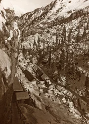 Album "Mitt världskrig - minnen av sydvästra fronten i Kärnten, Italien, Trentino-Alto Adige) 31/03/1915-12/11/1918 - Josef Zohles Wien ": militärbaracker (s/v bild