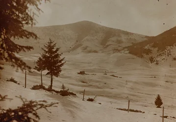 Album "Mitt världskrig - minnen av sydvästra fronten i Kärnten, Italien, Trentino-Alto Adige) 31/03/1915-12/11/ 1918 - Josef Zohles Wien ": Santa Giustina (s/v foto)