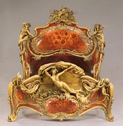 En Louis XV-stil ormolu-monterad tulpanved, kingwood och intarsia grand lit de reposes