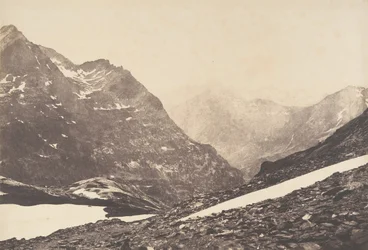 Utsikt över delen av Maladetta och bergen från toppen av hamnen i Vénasque, 1853.