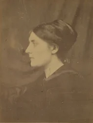 [Oidentifierad kvinna i profil], 1866-68.